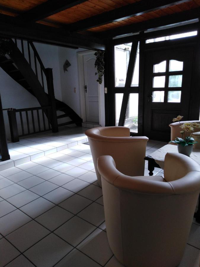Fachwerkhaus In D 63667 Nidda Fuer 8 Bis 12 Personen Appartement Buitenkant foto