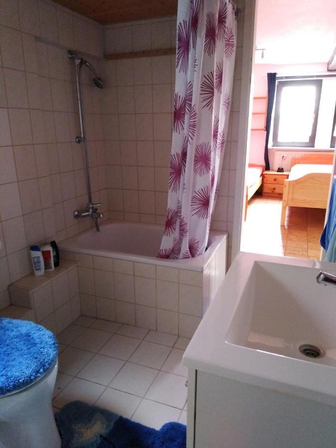 Fachwerkhaus In D 63667 Nidda Fuer 8 Bis 12 Personen Appartement Buitenkant foto