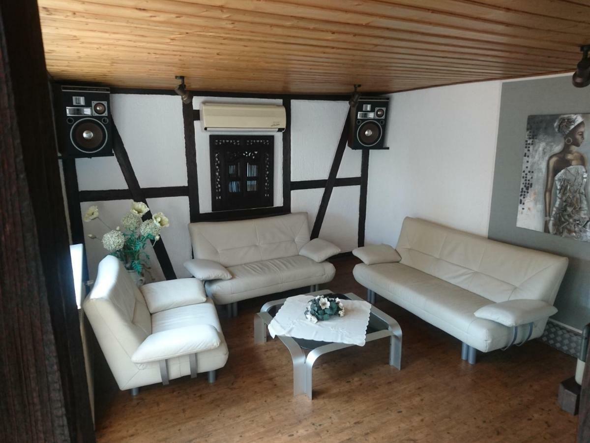 Fachwerkhaus In D 63667 Nidda Fuer 8 Bis 12 Personen Appartement Buitenkant foto
