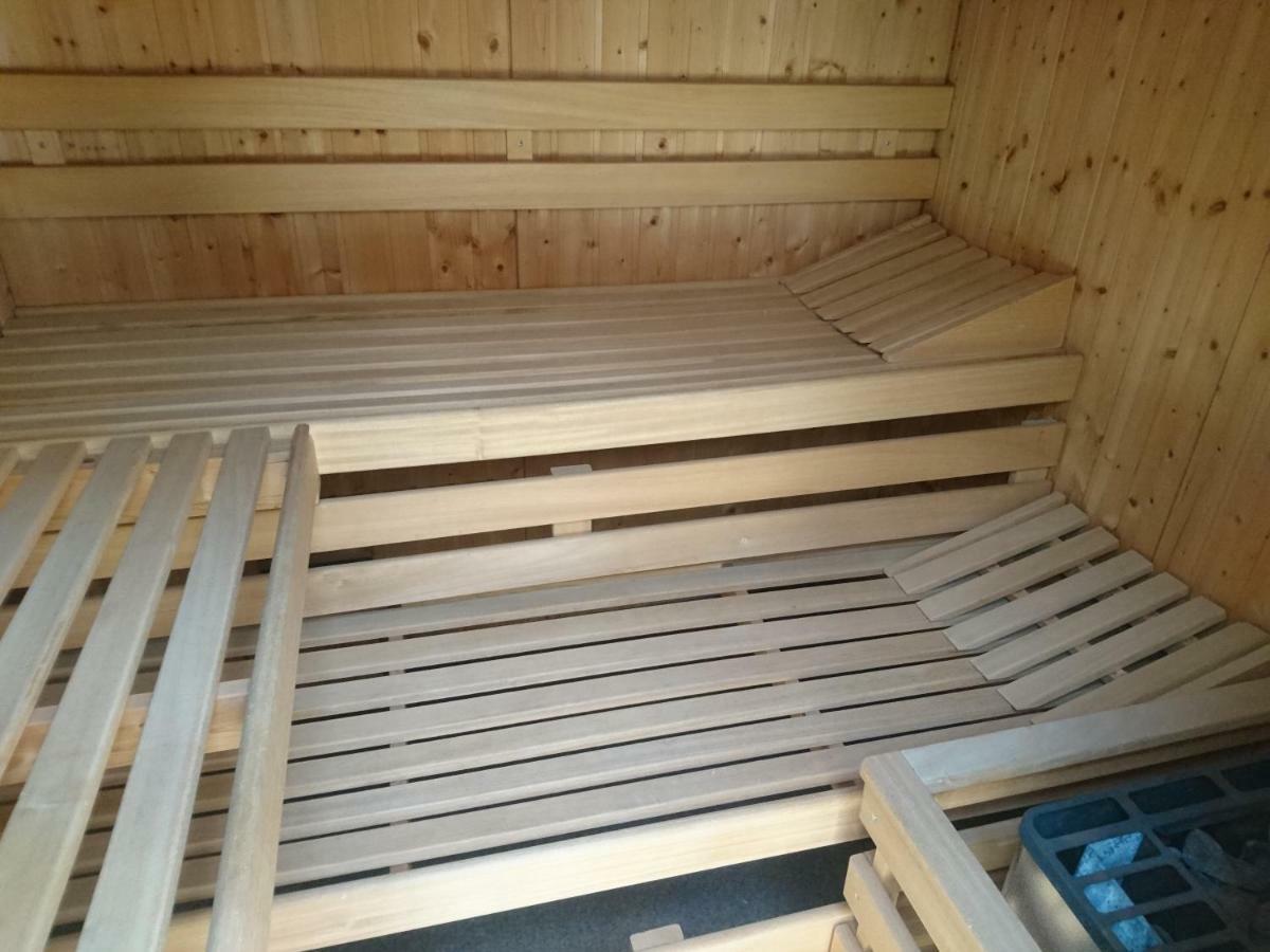 Fachwerkhaus In D 63667 Nidda Fuer 8 Bis 12 Personen Appartement Buitenkant foto